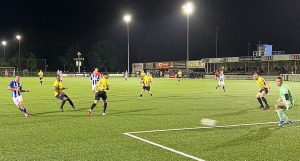 2e kwalificatieronde KNVB-beker : EVV Echt – Halsteren. 3