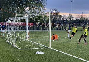 Donderdag halve finale beker : Mierlo Hout – EVV Echt 2