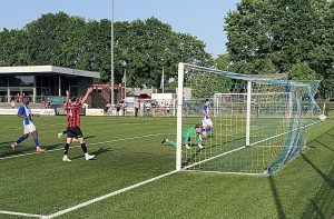 EVV bij winst tegen OJC naar de nacompetitie. 2