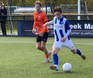 EVV Echt behaalt zwaar bevochten overwinning op Wittenhorst : 3-2 6
