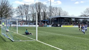 EVV Echt haalt uit tegen Maastricht West : 10-0 1