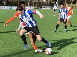 EVV Echt hervat competitie in Nijmegen tegen Orion. 8
