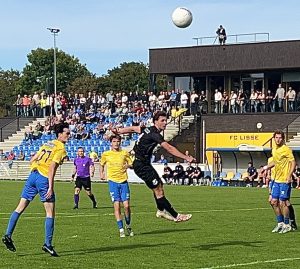 EVV Echt op bezoek bij FC Lisse. 5