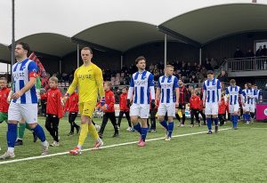 EVV Echt sluit 1e seizoenshelft af tegen OJC Rosmalen 6