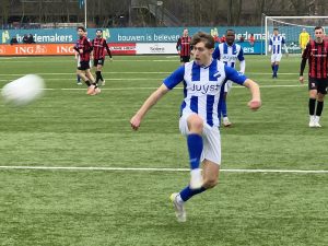 EVV Echt sluit 1e seizoenshelft af tegen OJC Rosmalen 7