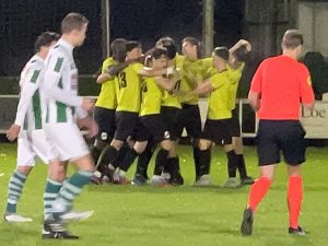 Zaterdagavond : 600e duel EVV Echt op landelijk niveau. 4