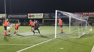 Zaterdagavond Limburgse derby EVV Echt – SV Laar 5